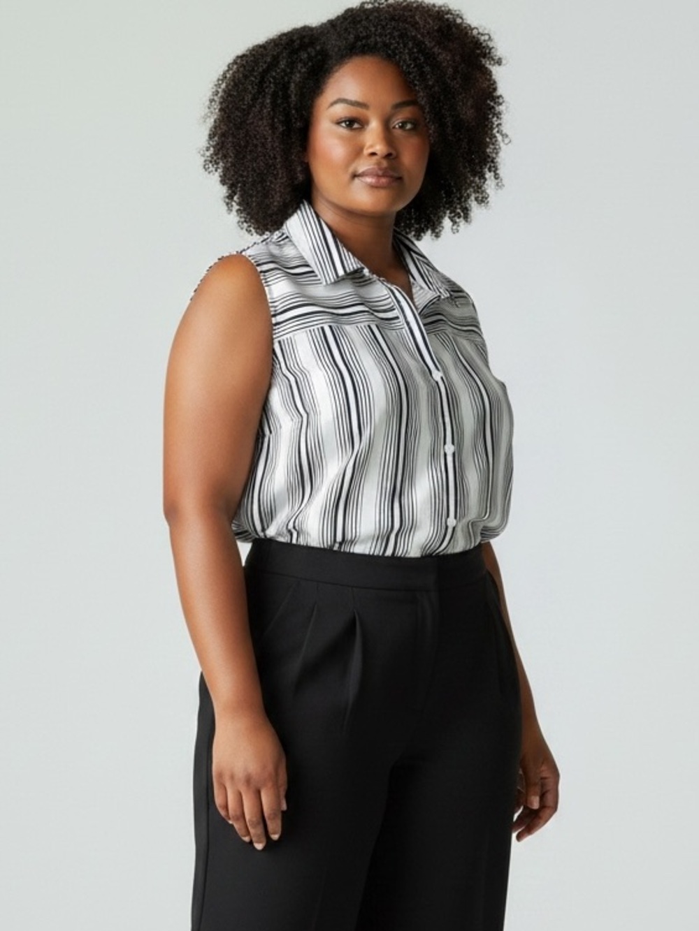 Chico’s Size 3 Sleeveless Button Down Shirt Black White Stripe XL Fall Wardrobe